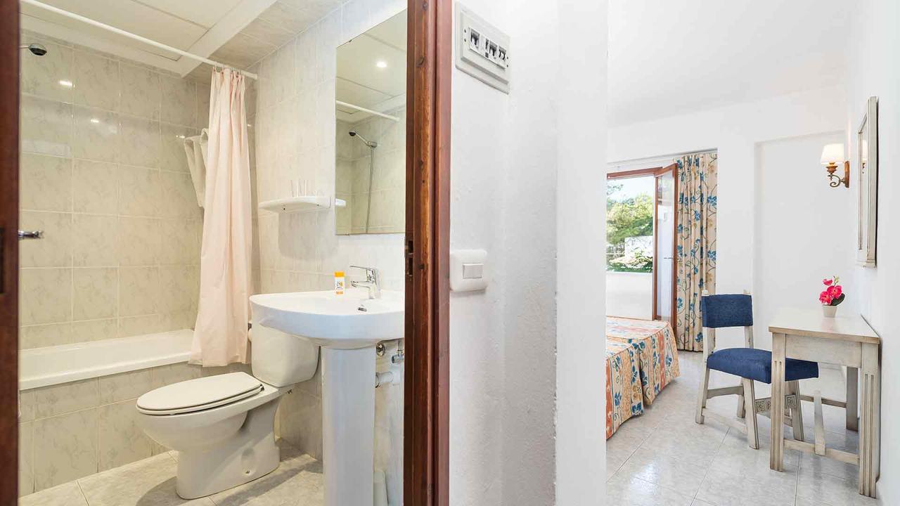 Hostal San Francisco Cala D´Or Buitenkant foto